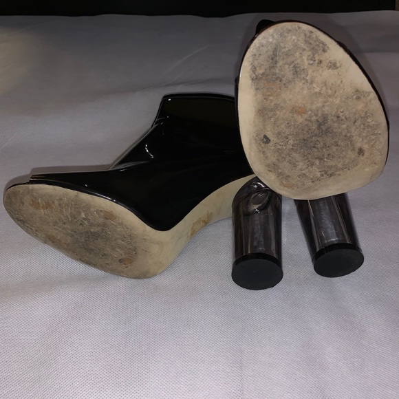 🎈🎊🔥HOST PICK🎉🚨🎈Pre Loved clear plastic ankle boots clear heel🔥 - Picture 5 of 16